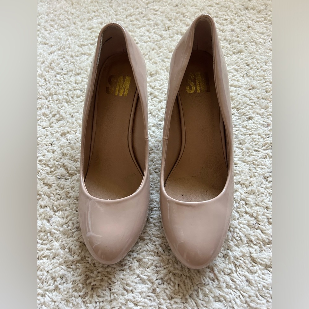 Nude heels